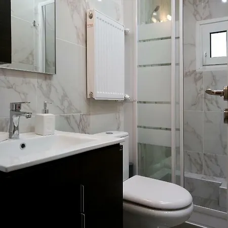 Kosmima Deluxe Apt. Lägenhet *