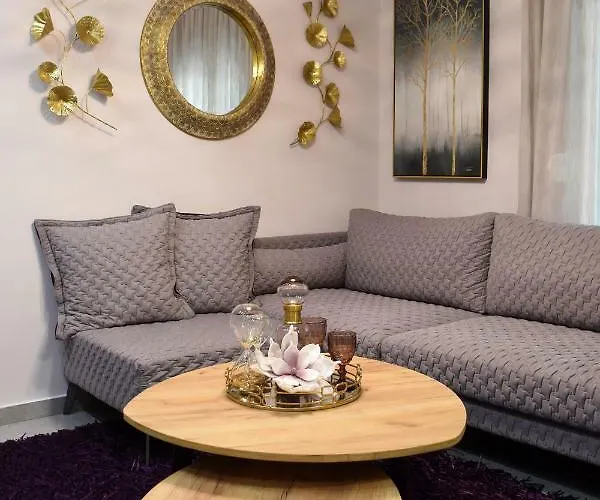 Apartamento Kosmima Deluxe Apt. *